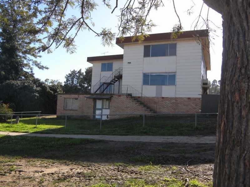 129 Hanley Street, Gundagai NSW 2722