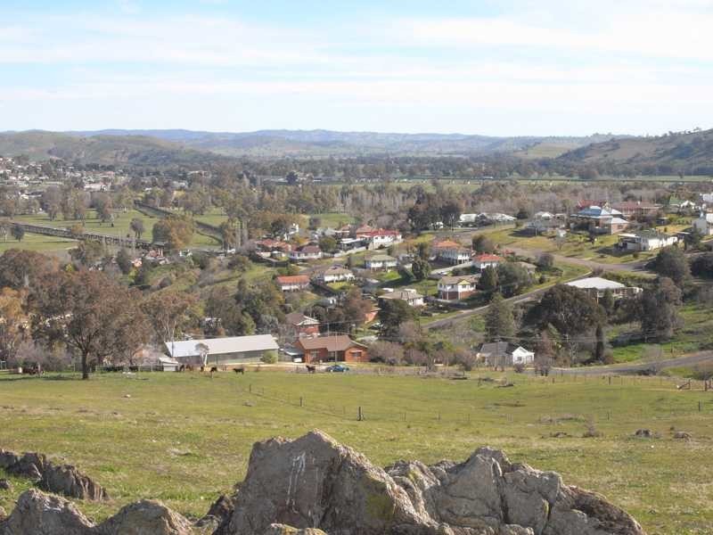 - Hanley Street, Gundagai NSW 2722