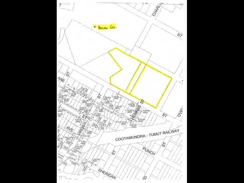 - Hanley Street, Gundagai NSW 2722