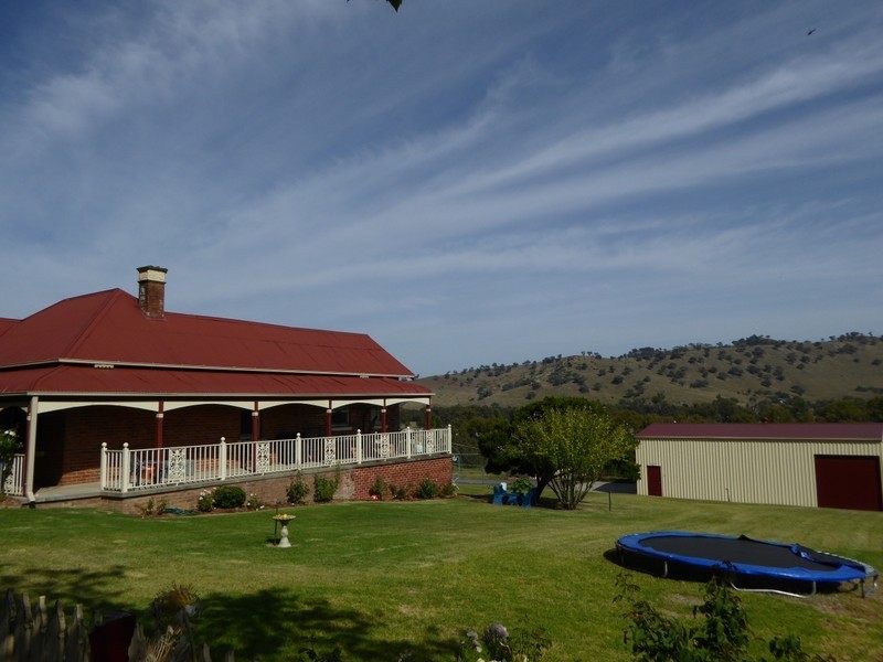 59 Mount Street, Gundagai NSW 2722