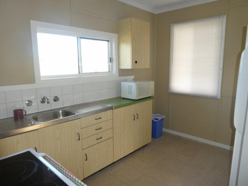 27 Virgil Street, Gundagai NSW 2722