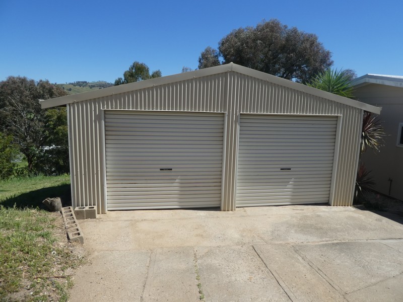 73 Eagle Street, Gundagai NSW 2722