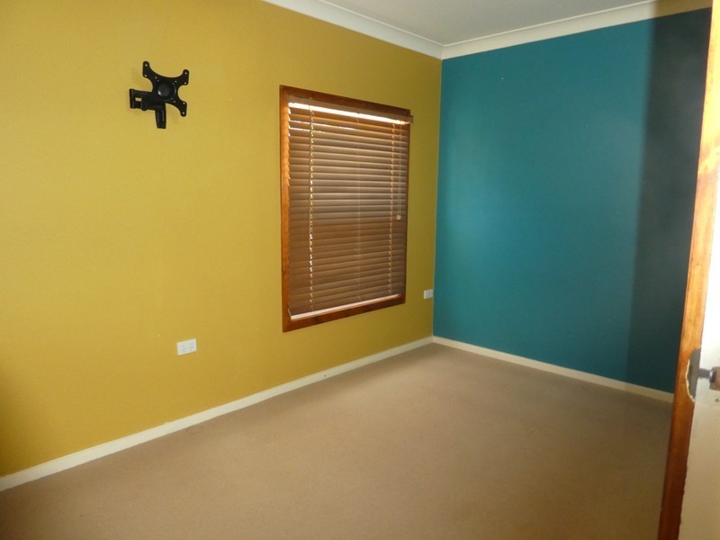 73 Eagle Street, Gundagai NSW 2722