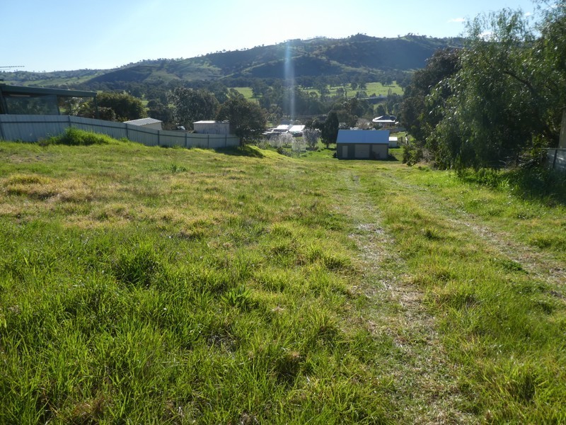 77 Eagle Street, Gundagai NSW 2722