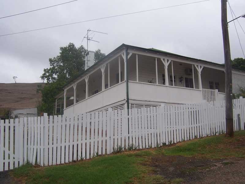 16 Francis Avenue, Gundagai NSW 2722