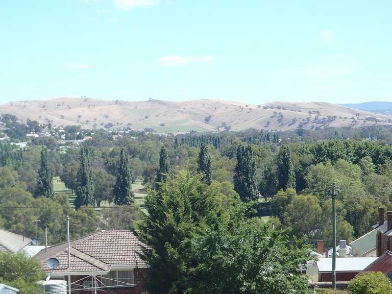 80 Punch Street, Gundagai NSW 2722