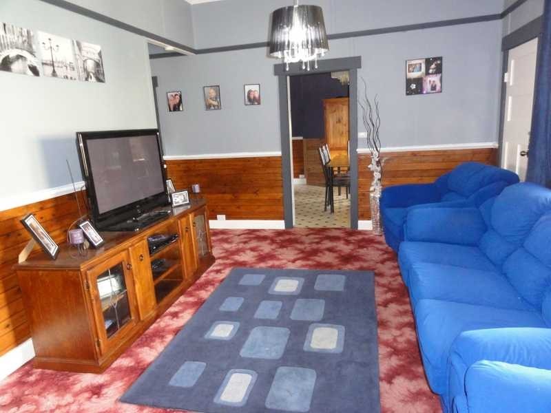 143 Hanley Street, Gundagai NSW 2722