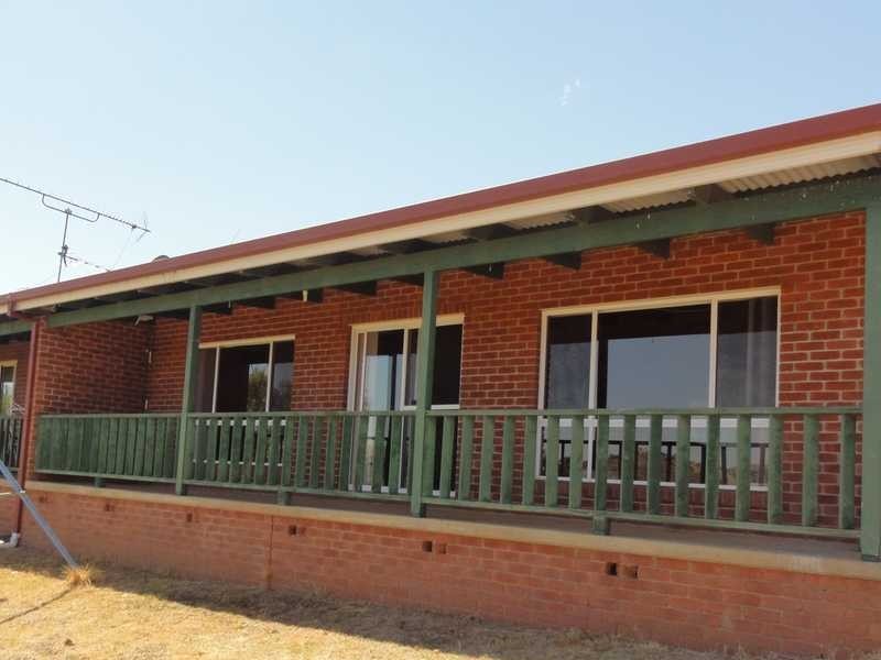 27 Camphor Lane, Gundagai NSW 2722