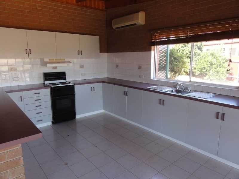 27 Camphor Lane, Gundagai NSW 2722