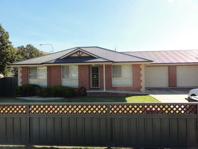 Unit 1/267 Sheridan Street, Gundagai NSW 2722