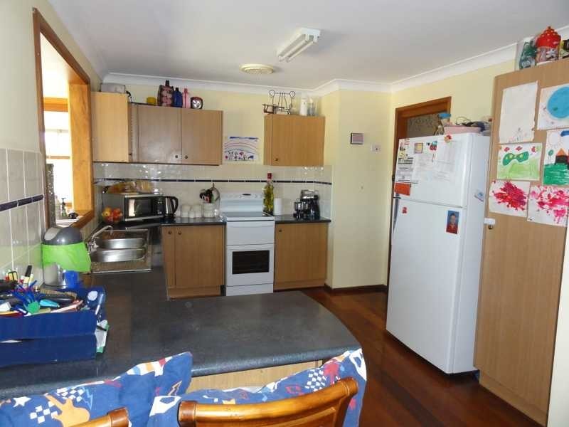112 Hanley Street, Gundagai NSW 2722