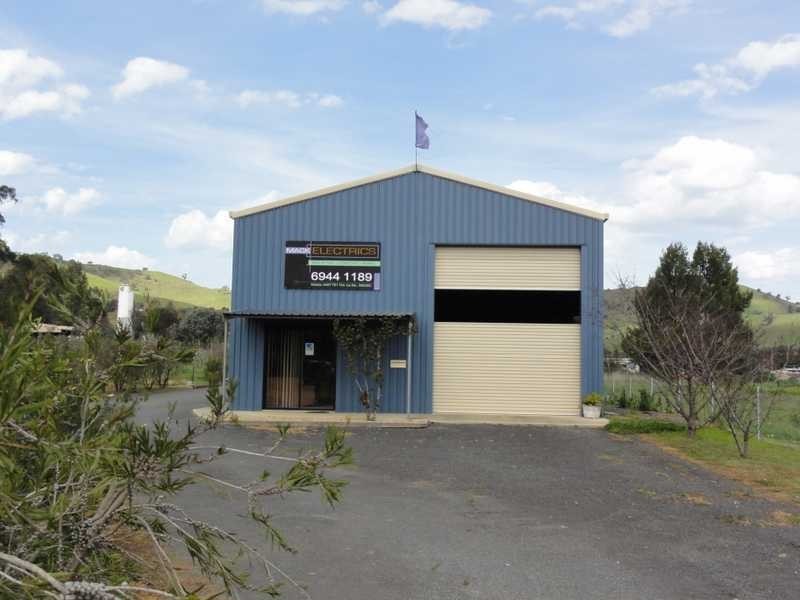 132 Mount Street, Gundagai NSW 2722