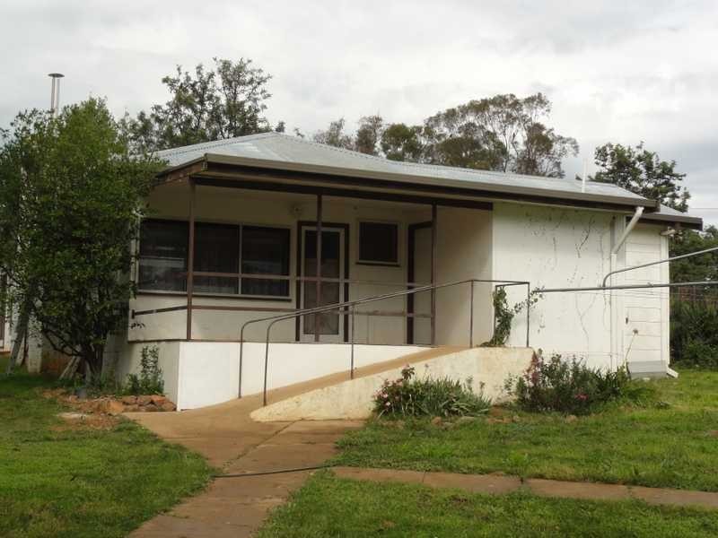 “Sugarloaf”, Wantabadgery NSW 2650