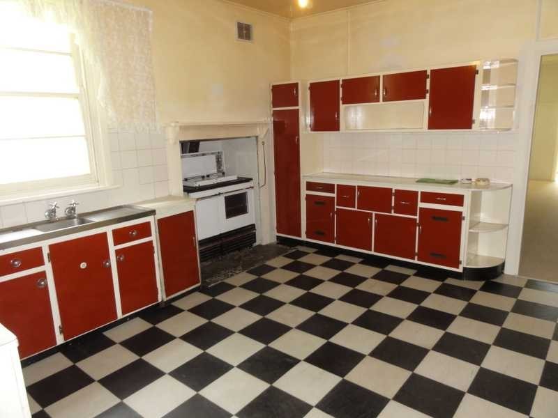 “Sugarloaf”, Wantabadgery NSW 2650