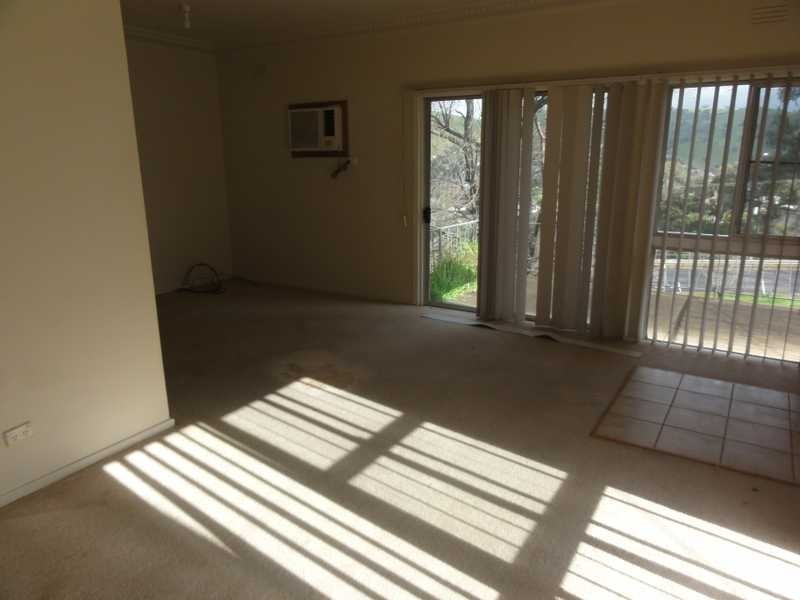 89 West Street, Gundagai NSW 2722