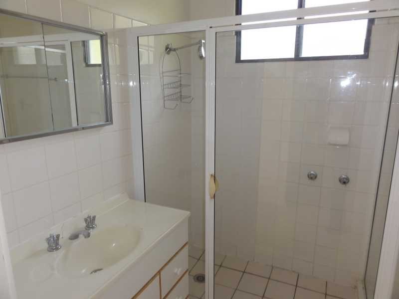 89 West Street, Gundagai NSW 2722