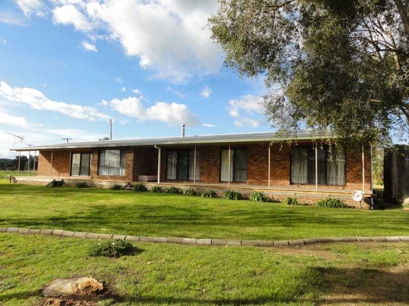 186 Lewin’s Lane, Tumblong NSW 2729