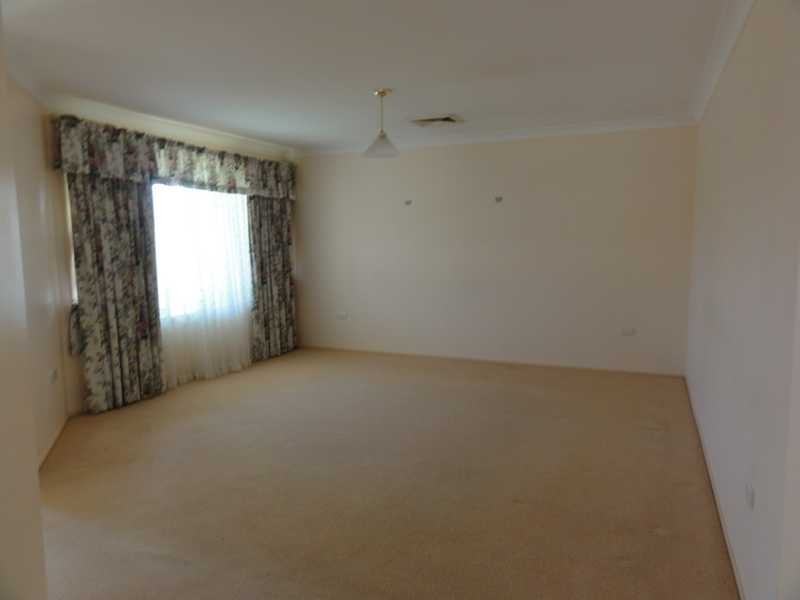 94 William Street, Gundagai NSW 2722