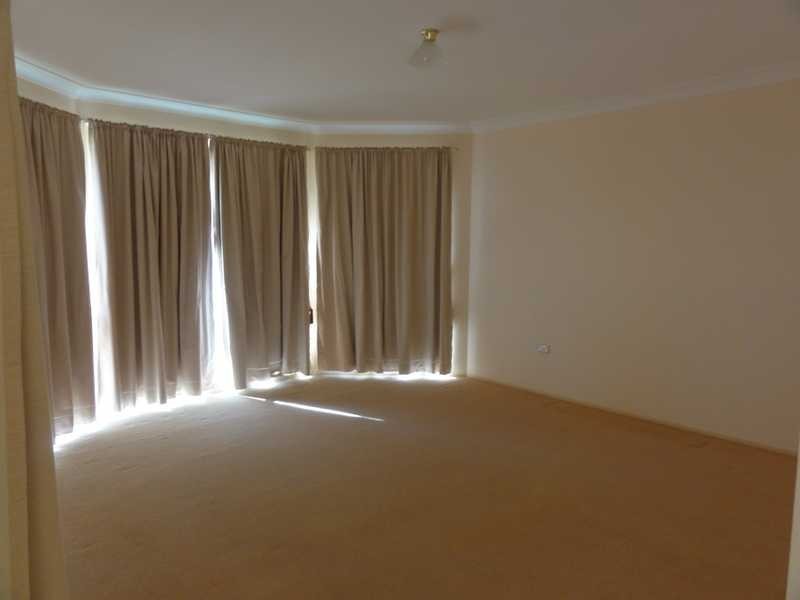 94 William Street, Gundagai NSW 2722