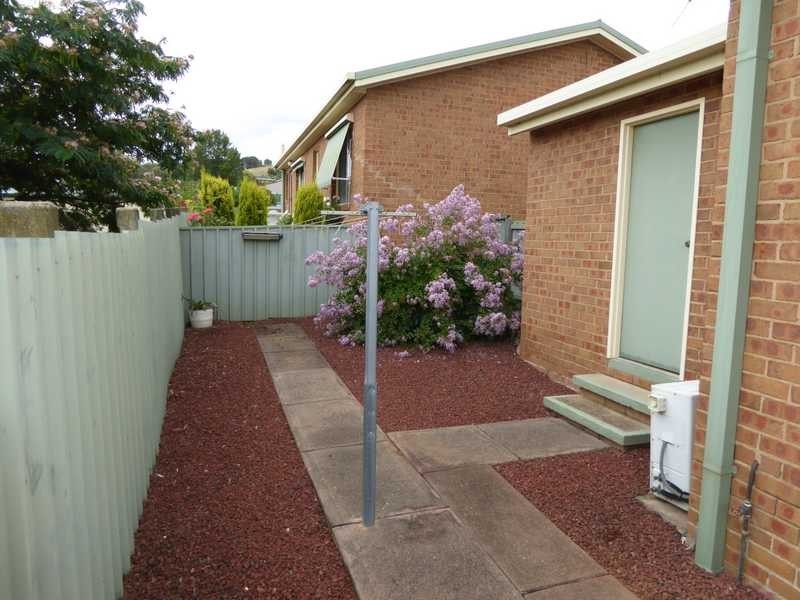 Unit 11/117 Punch Street, Gundagai NSW 2722