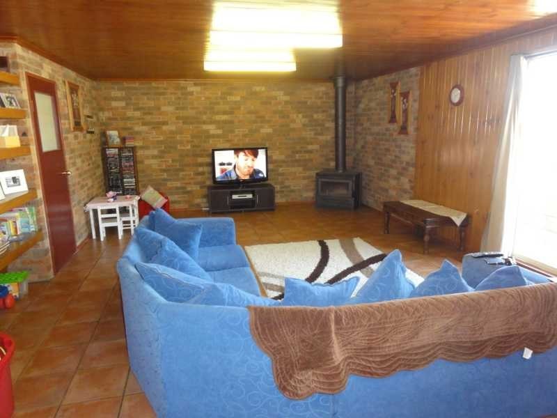 1 Carrigg Place, Gundagai NSW 2722