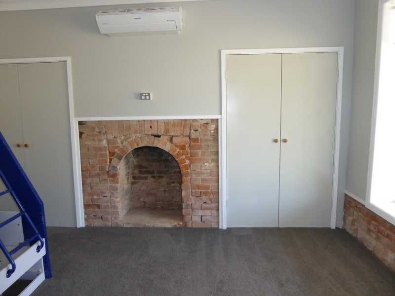 49 Mount Street, Gundagai NSW 2722