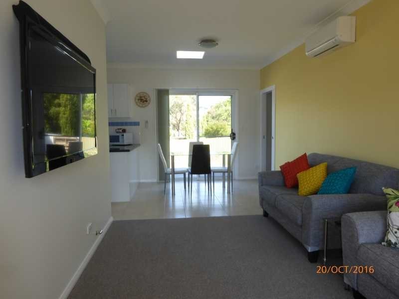 Unit 1, 147 Hanley Street, Gundagai NSW 2722