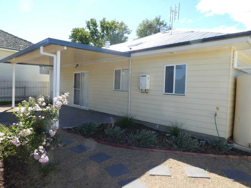 Unit 1, 147 Hanley Street, Gundagai NSW 2722