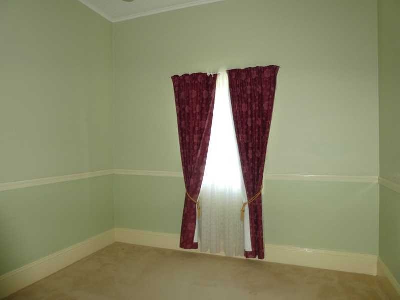 6 Virgil Street, Gundagai NSW 2722