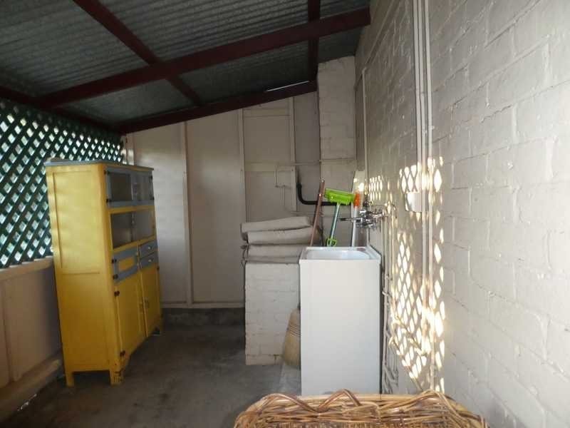 6 Virgil Street, Gundagai NSW 2722