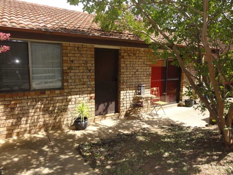 1/52 First Avenue, Gundagai NSW 2722