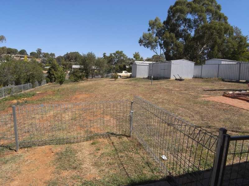 112 William Street, Gundagai NSW 2722
