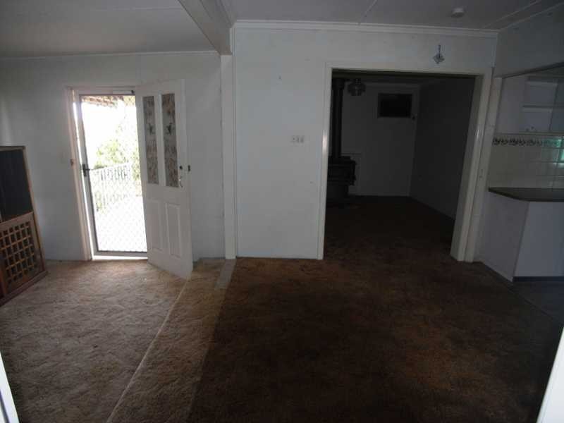 9 Parkes Street, Gundagai NSW 2722
