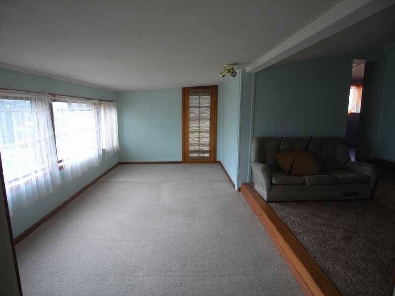 42 Tom Street, Gundagai NSW 2722