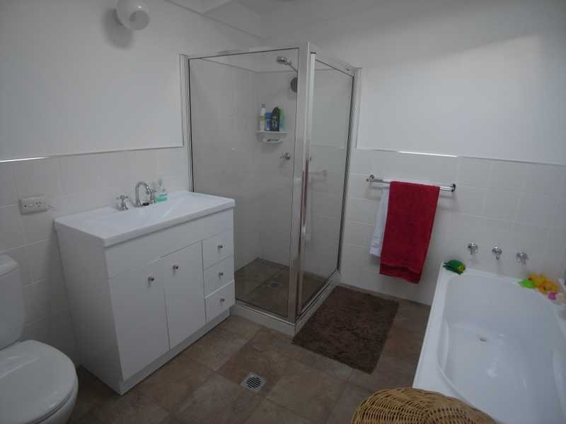 41 Otway Street, Gundagai NSW 2722