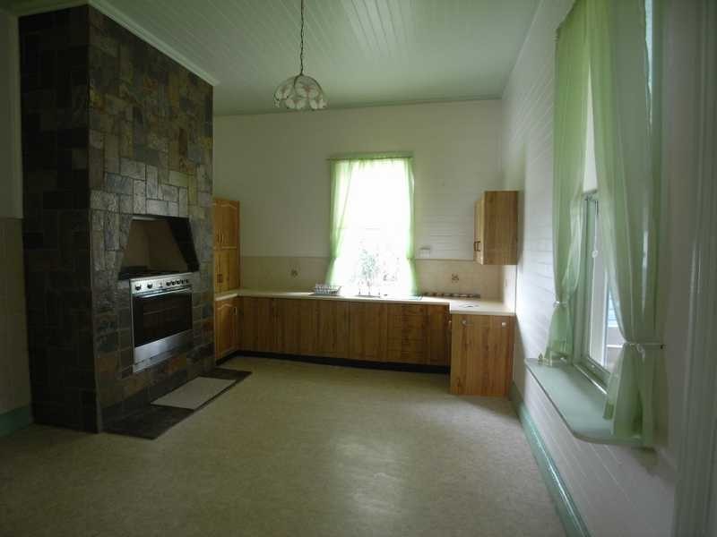 65 Punch Street, Gundagai NSW 2722