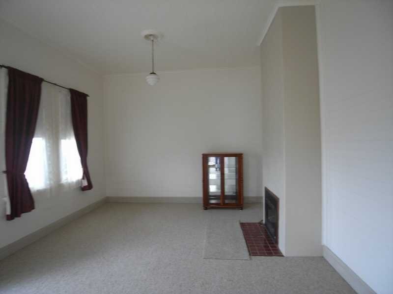 65 Punch Street, Gundagai NSW 2722