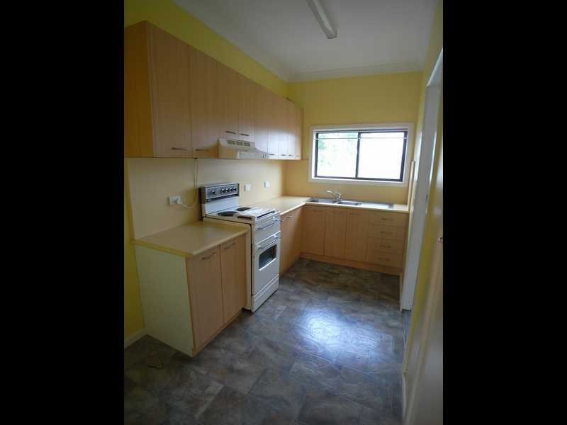 66 West Street, Gundagai NSW 2722