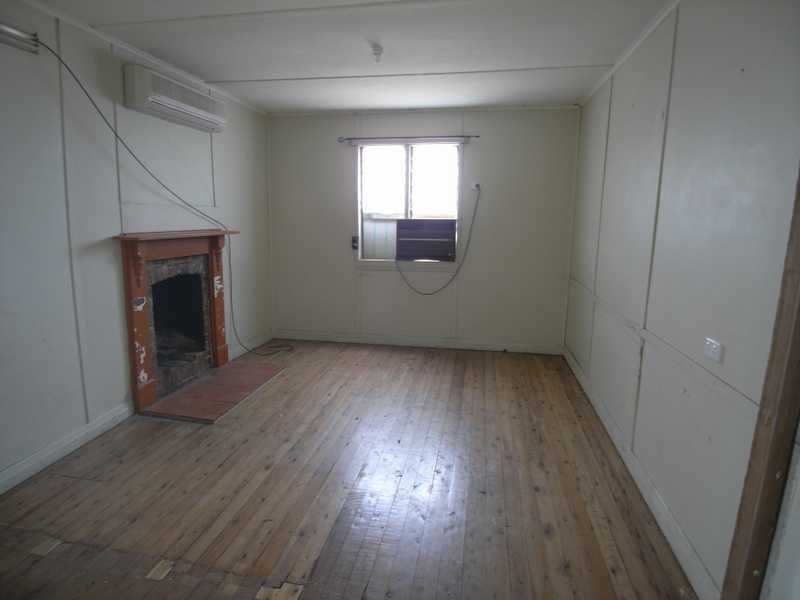 139 Punch Street, Gundagai NSW 2722