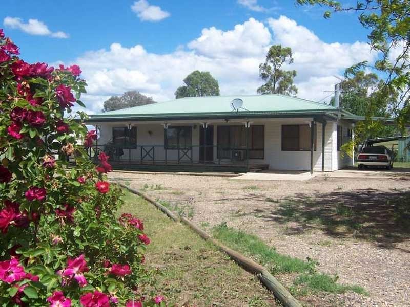 2048 Adelong Road, Tumblong NSW 2729