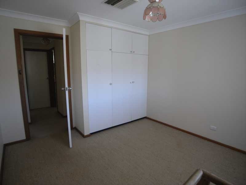 3 Otway Lane, Gundagai NSW 2722