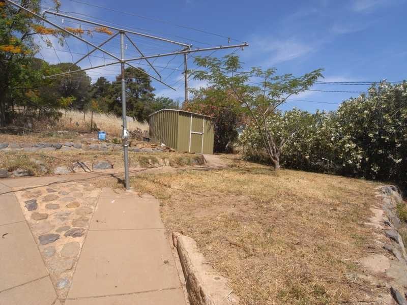 3 Otway Lane, Gundagai NSW 2722