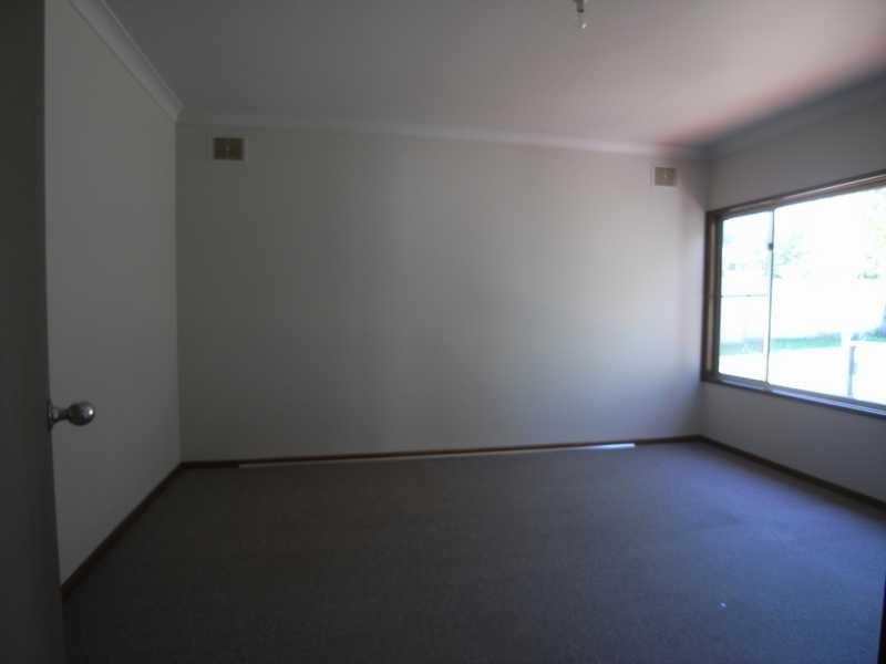 52 West Street, Gundagai NSW 2722