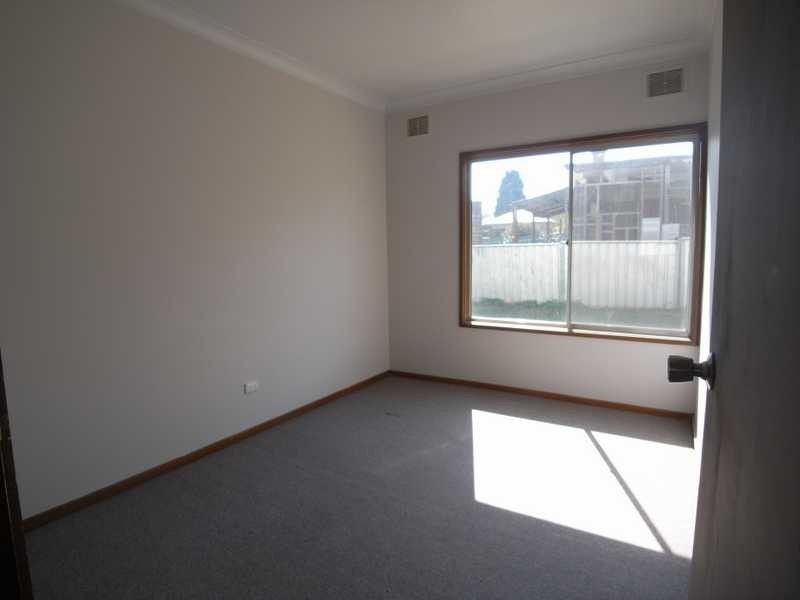 52 West Street, Gundagai NSW 2722