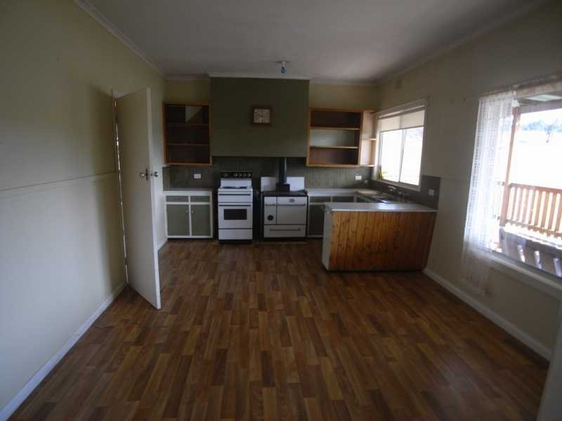 “Burrahi” Jerusalem Creek Road, Gundagai NSW 2722