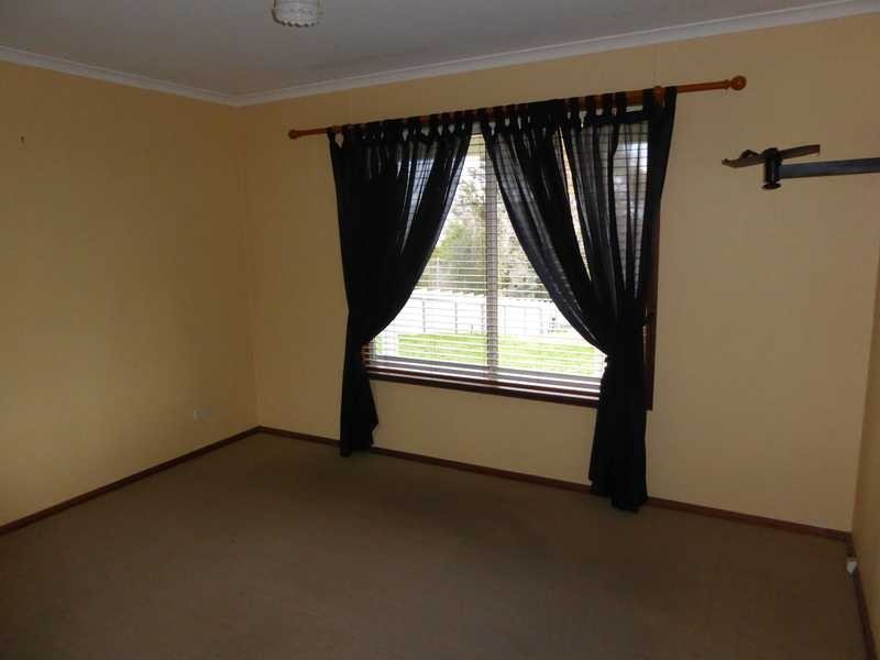 44 O’Hagan Street, Gundagai NSW 2722