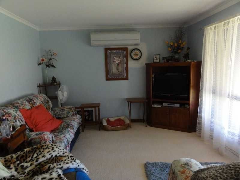 37 Tom Street, Gundagai NSW 2722