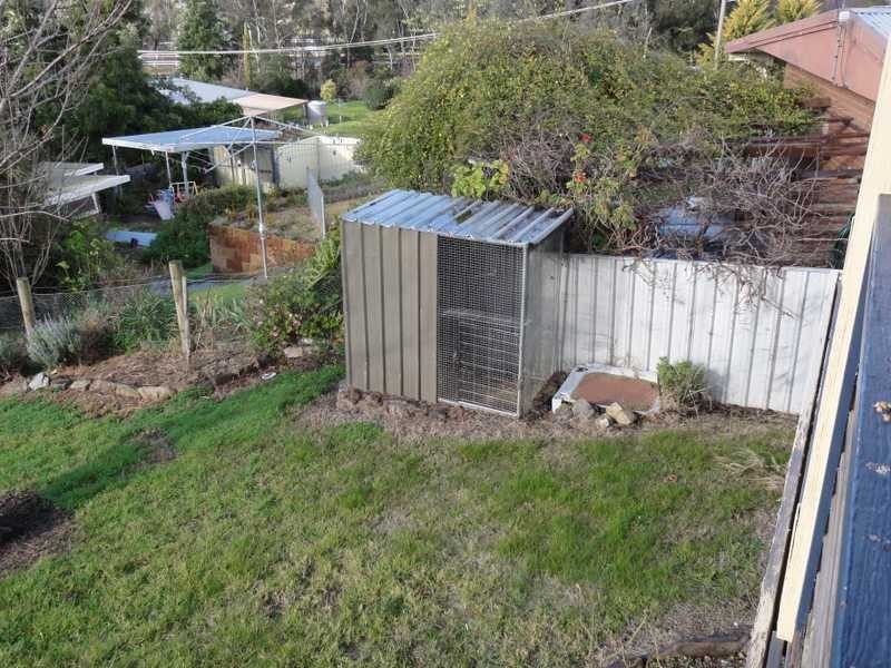 13 Francis Avenue, Gundagai NSW 2722