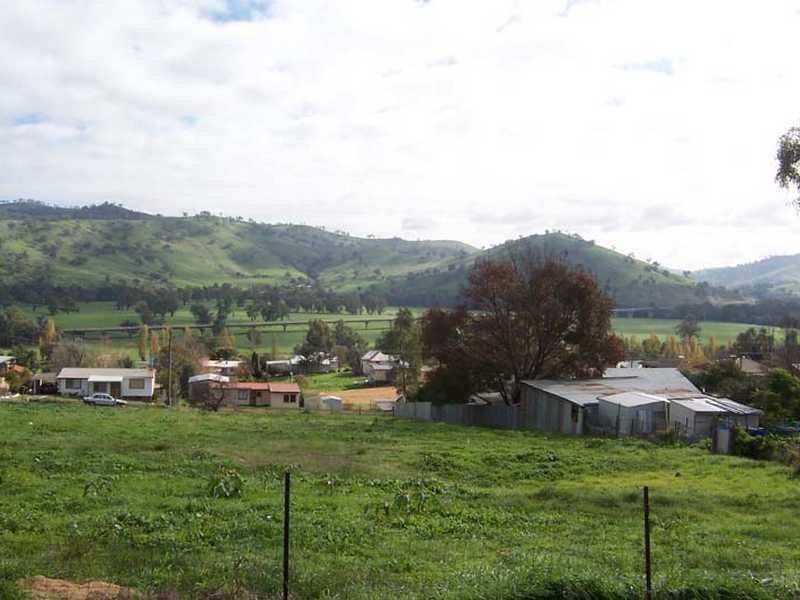 Unit 1/27 Camphor Lane, Gundagai NSW 2722