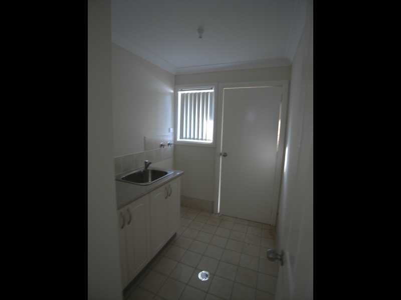 Unit 4/127 Hanley Street, Gundagai NSW 2722